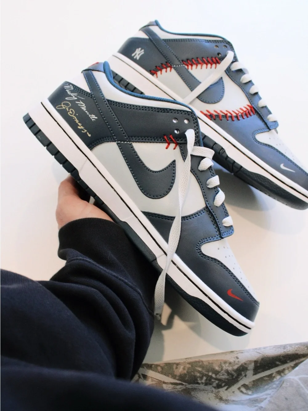 NY Yankees Nike Dunk Low 9.5